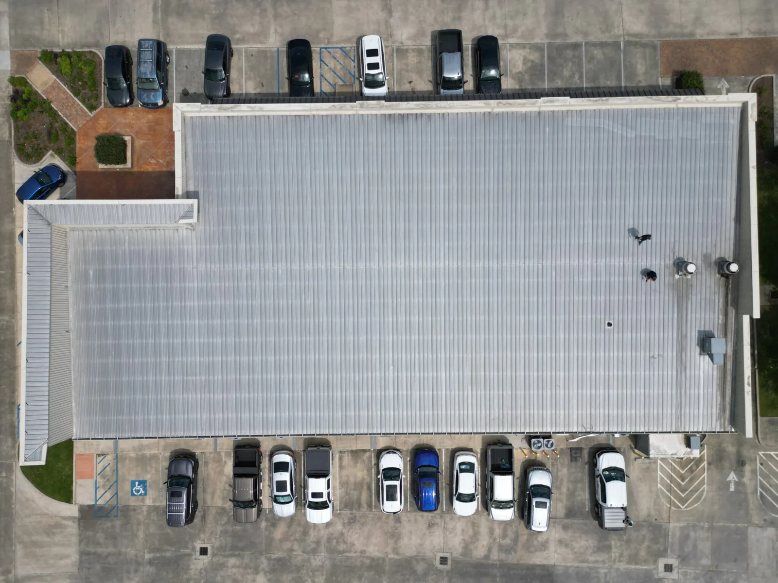 Commercial Roof Due Diligence Surveys in Simi Valley, CA Commercial Roof Due Diligence Surveys in Simi Valley, CA