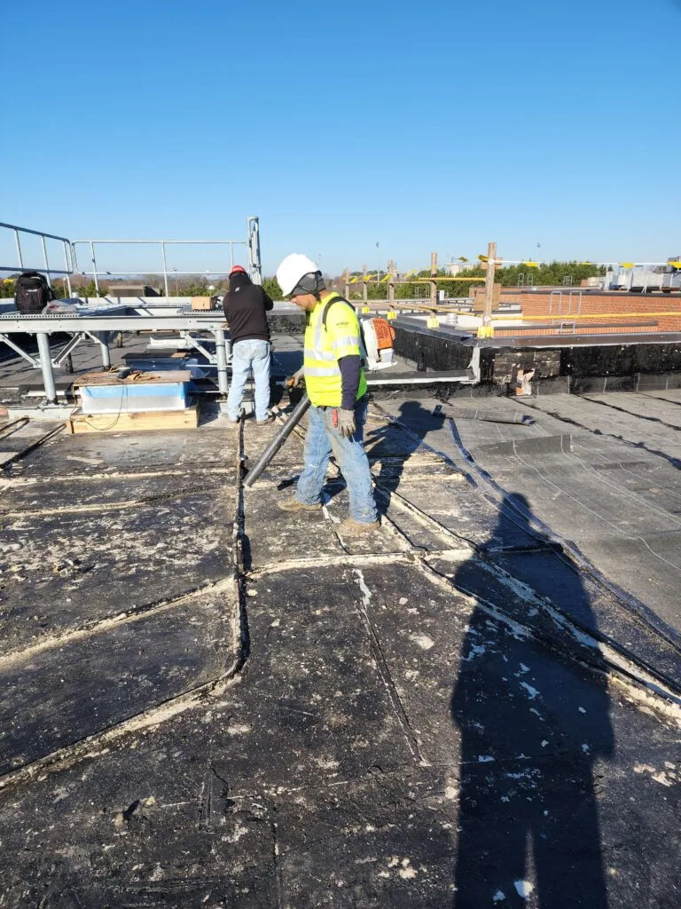 Commercial Roof Maintenance in Simi Valley, CA Commercial Roof Maintenance in Simi Valley, CA